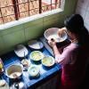 Making vegetable omelet