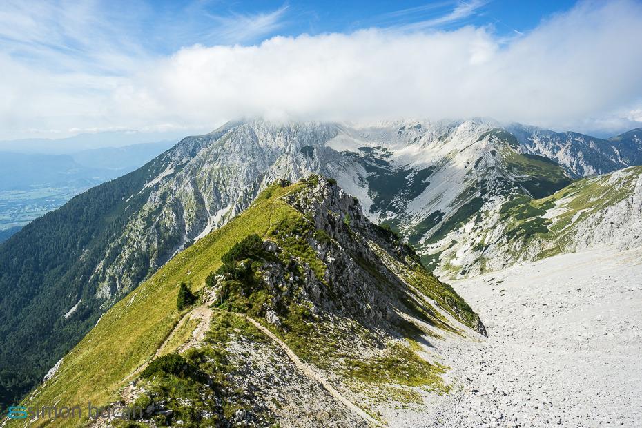 Vrtača – Simon Bučan