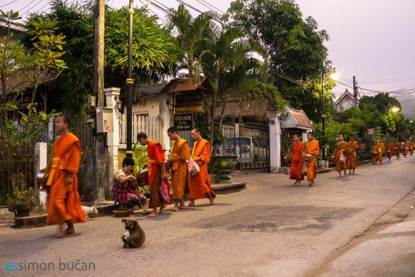 Sai Bat Monks